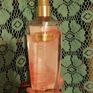 Sheer Love Victoria Secret Fragrance